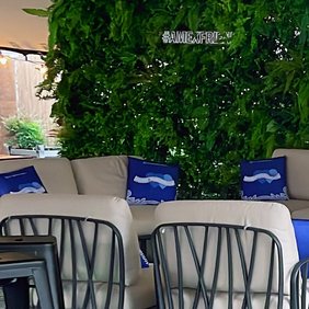 Internationaler Finanzdienstleister - Networking Lounge